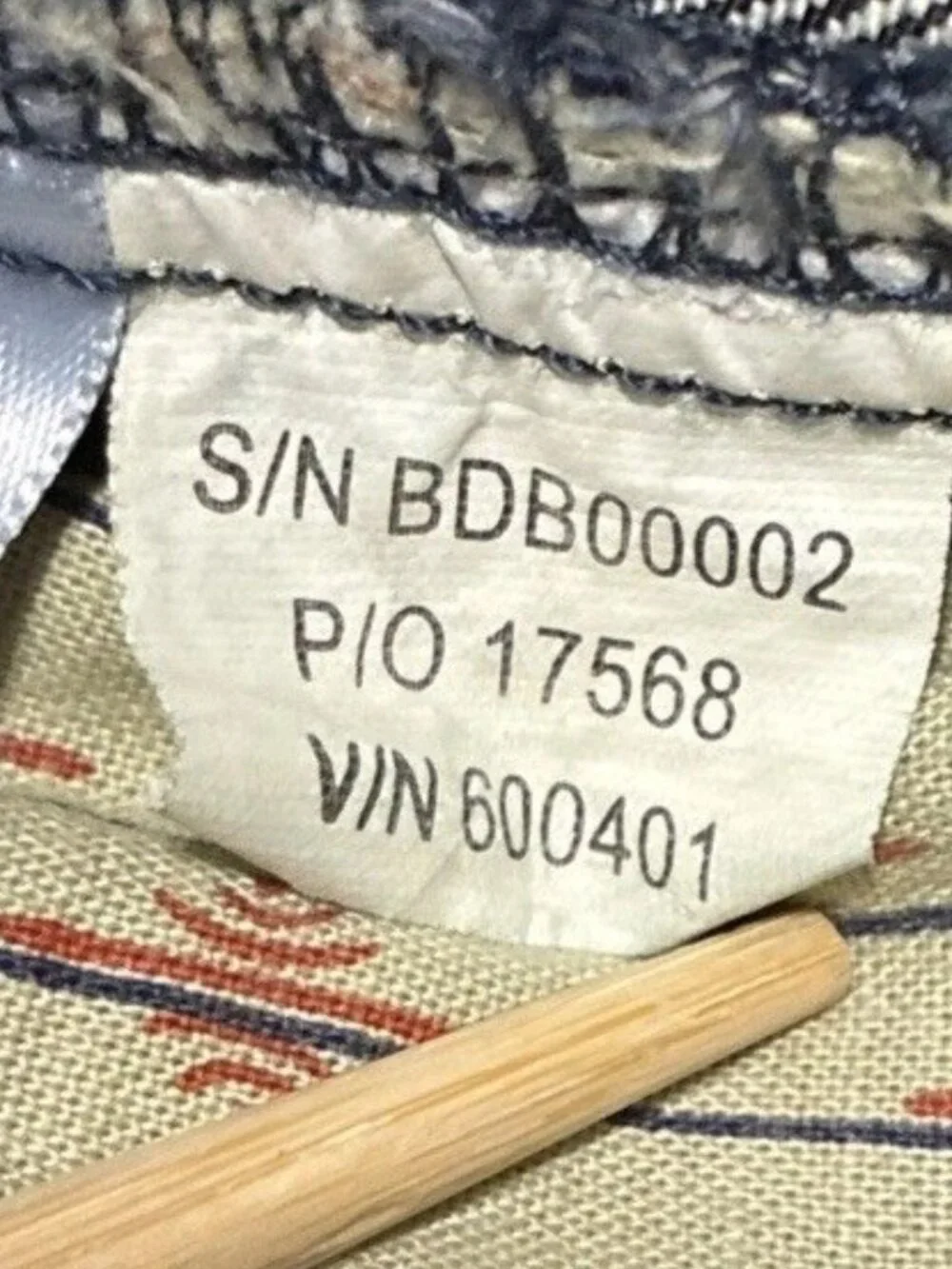 Rockaware Modern fit men's vintage faded jeans size 44X 34